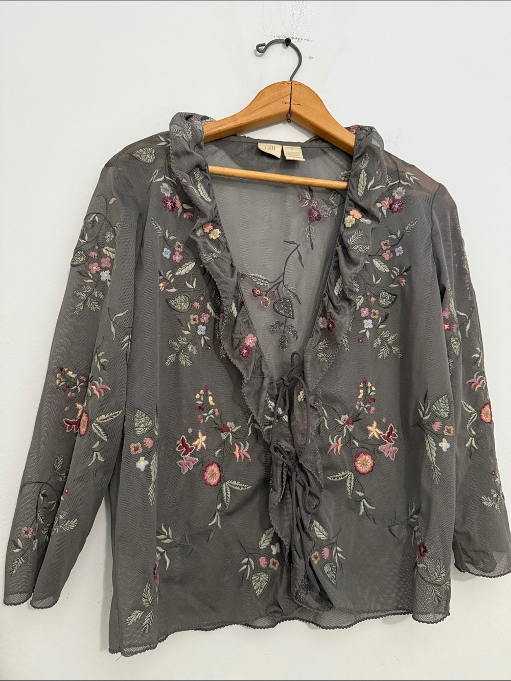 J. Jill Charcoal Gray Embroidered Ruffle Tie Blouse Feminine Cottagecore Size 8